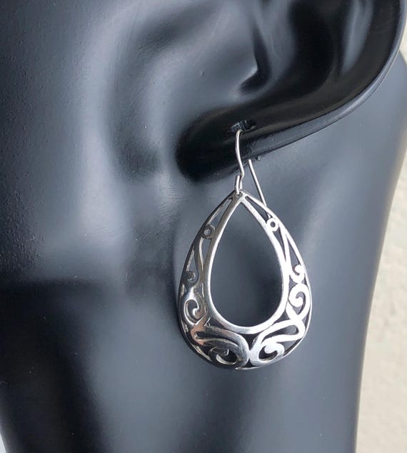 Sterling Silver Scroll Openwork Domed Teardrop-Sh… - image 7