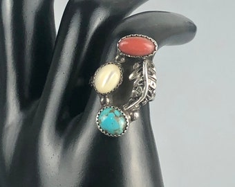 Vintage Southwestern Navajo Turquoise Coral MOP Sterling Silver Ring / Shadow Box Leaf Applique Design / Size 6