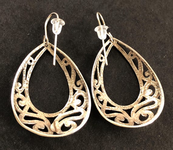 Sterling Silver Scroll Openwork Domed Teardrop-Sh… - image 5