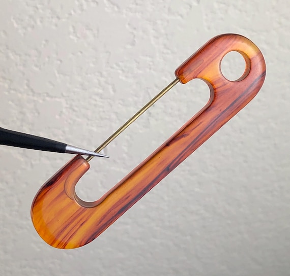 Vintage Marbled Root Beer Translucent Bakelite Sc… - image 1