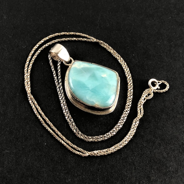 Sterling Silver 925 Larimar Gemstone Pendant Necklace / 24”-Long Twisted Box Chain FAS Italy 925