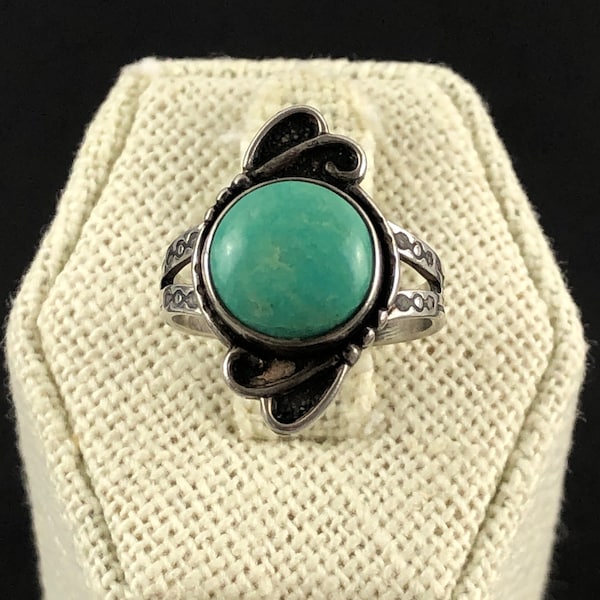 Southwestern Sterling Silver 925 Green Gemstone Cabochon Shadowbox Statement Ring / Fred Harvey Style / Size 5.5