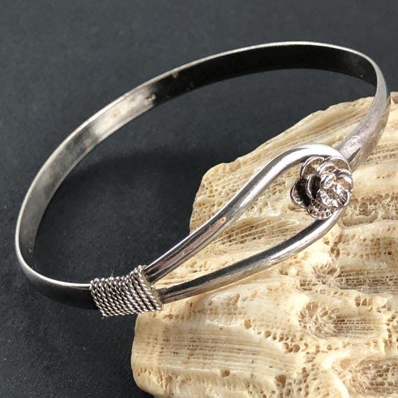 Sterling Silver 925 Hook and Eye Floral Accent Bangle