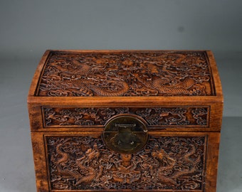 China's pure hand-carved rosewood dragon pattern treasure chest, valuable for collection