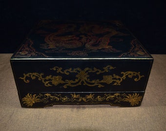 Chinese retro wooden box with gold-painted double dragons playing with pearls, precious and exquisite, worthy of collection