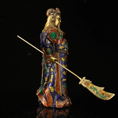 An exquisite collection of ancient Chinese cloisonne bronze shops statues of Guan Gong carved by hand