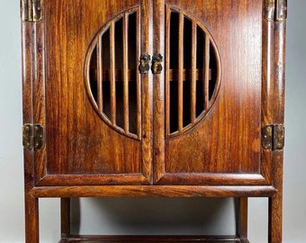 Chinese antique natural pure hand-carved rosewood small cabinet, fine workmanship, worth collecting