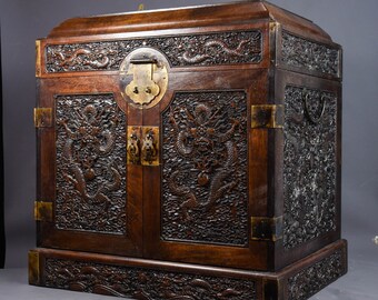 Chinese statue hand-carved rosewood dragon pattern box ornaments, can be collected and used