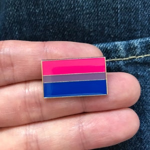 Bisexual Pin Badge, LGBTQ Gay Pride Rainbow, Bi Bicurious Biromantic Pansexual Non-Binary, Queer Lesbian Transgender His Her Gift