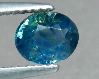 Zaffiro verde acqua non riscaldato da 1,12 ct: pietra preziosa ovale verde-bluastra, Madagascar