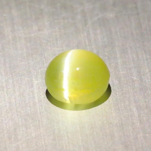 2.00ct Certified Honey Cats Eye OV 7mm Greenish Yellow 100% Genuine Natural Chrysoberyl