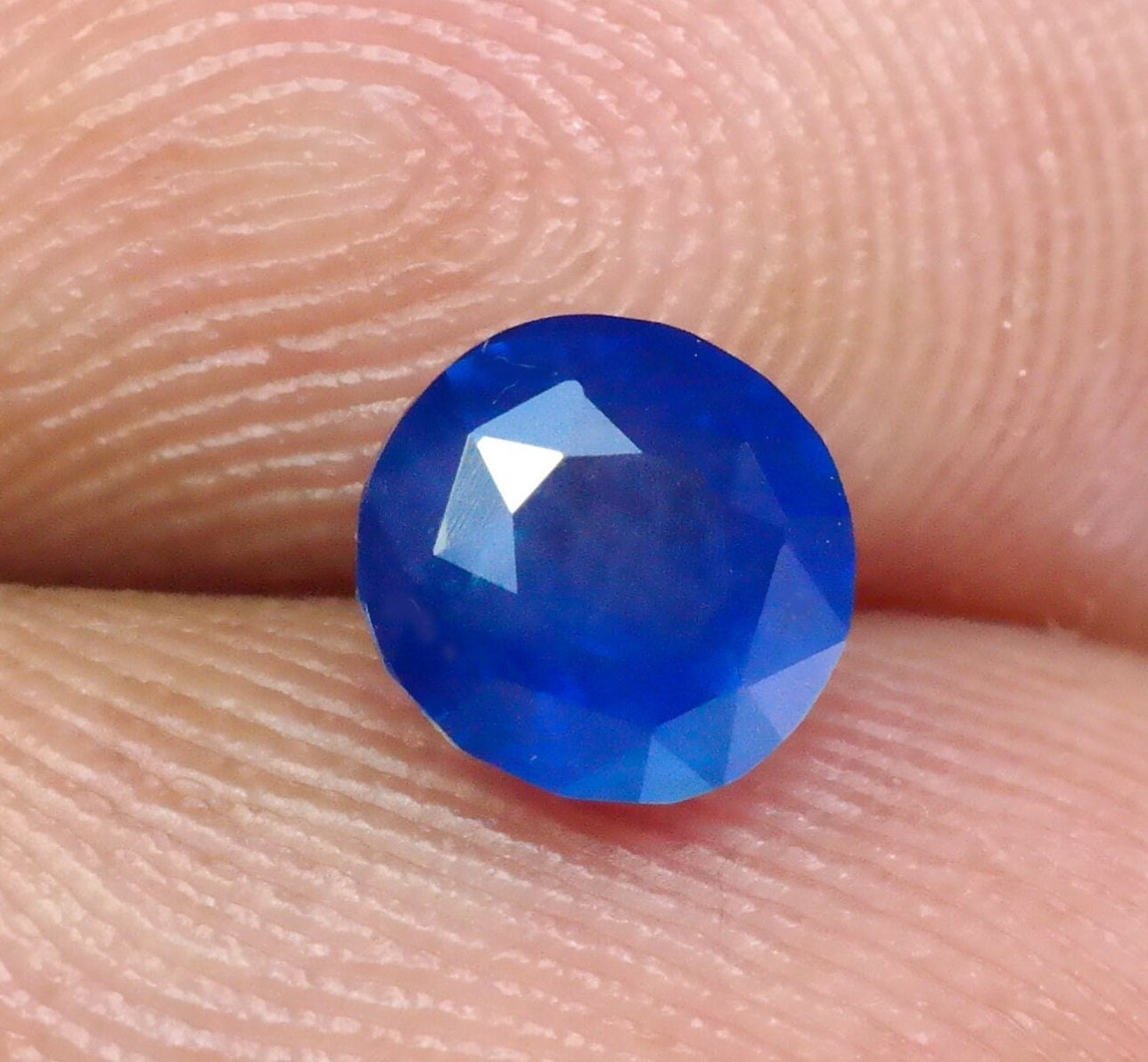 1.02ct Certifed Natural Sapphire RD 6mm Cornflower Blue 100