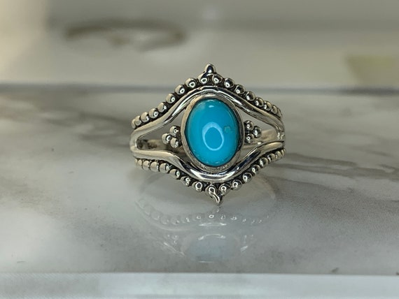 Estate Sterling Silver Genuine Turquoise Ring - image 1