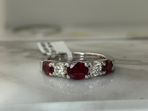 Estate 14kt 1.66cttw Ruby and Ring - image 1