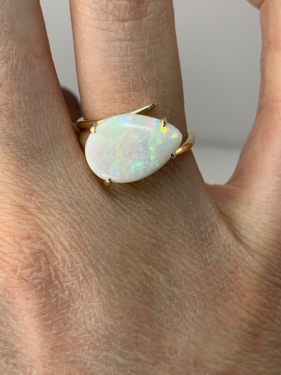 Estate 14kt Genuine Opal Ring - image 9