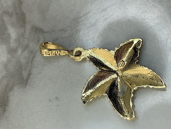 Estate 14kt Starfish Pendant View 3