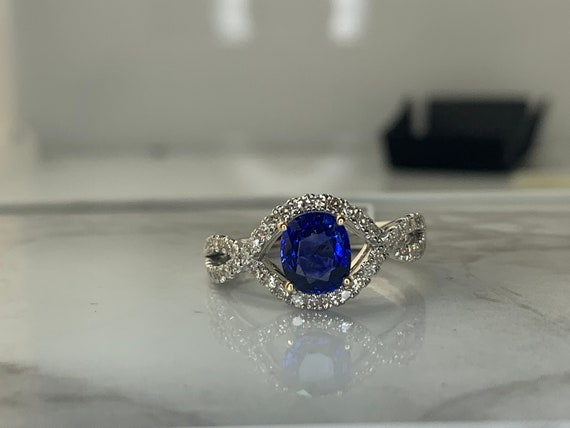 Estate Platinum 1.28ct Sapphire and Diamond Ring - image 1