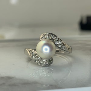Estate 14kt Pearl and Diamond Ring