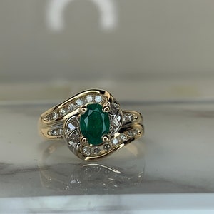 Estate 14kt Genuine Emerald and Diamond Ring