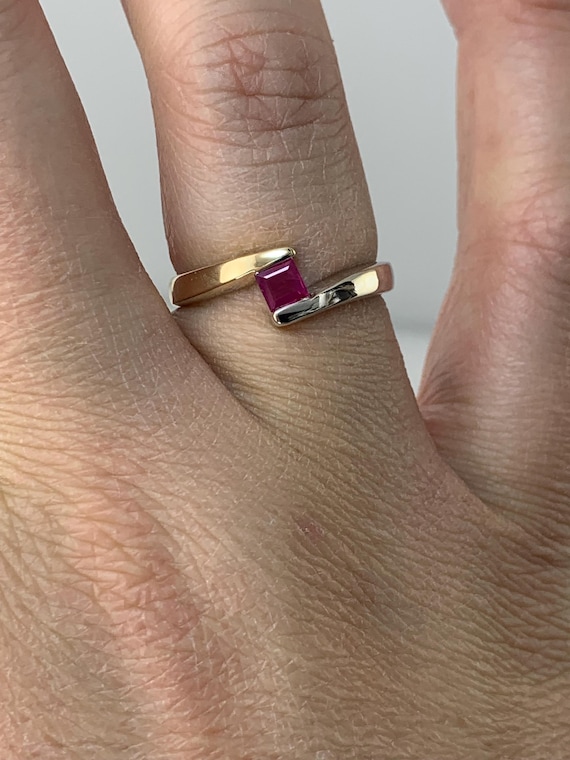 Estate 14kt Genuine Ruby Ring - image 2