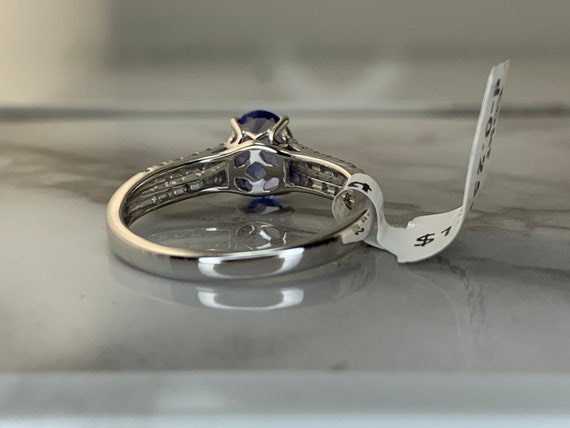 Estate 10kt Genuine Tanzanite and Diamond Ring - image 5