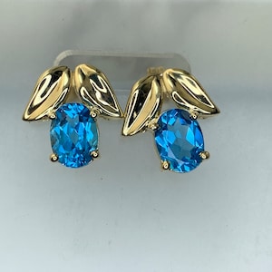 Estate 14kt Genuine Blue Topaz Earrings