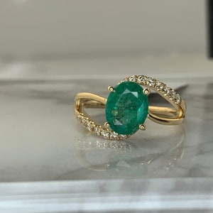 Estate 14kt 1.78ct Emerald and Diamond Ring