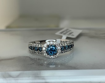 14kt .99cttw Blue and White Diamond Ring