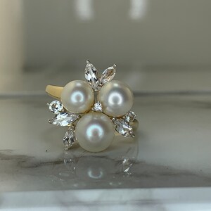 Estate 10kt Pearl and CZ Ring