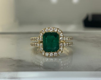 Estate 14kt 1.98ct Emerald and Diamond Ring