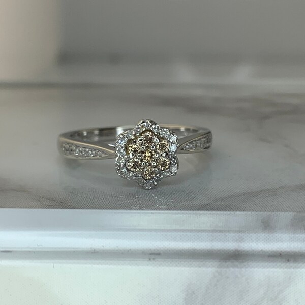 Estate 10kt .25cttw Chocolate Diamond Ring