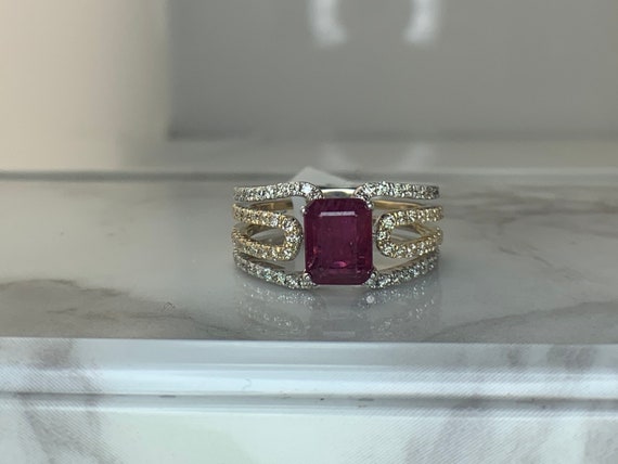 Estate 14kt Genuine 1.30ct Ruby and Diamond Ring - image 1