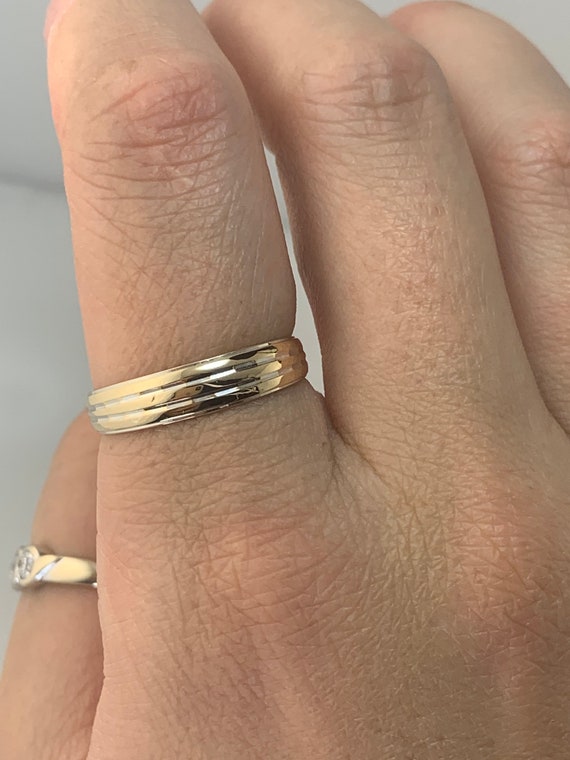 Estate 14kt Yellow Gold Band - image 2