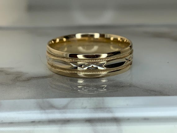 Estate 10kt Two Tone 6mm Band Size 11.5