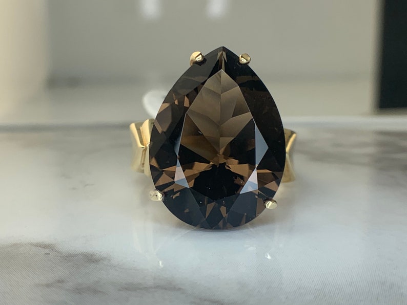 Estate 14kt Genuine Smokey Quartz Ring image 1