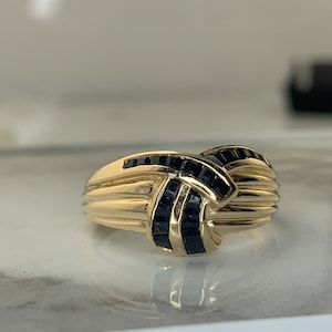 Estate 14kt Genuine Sapphire Ring