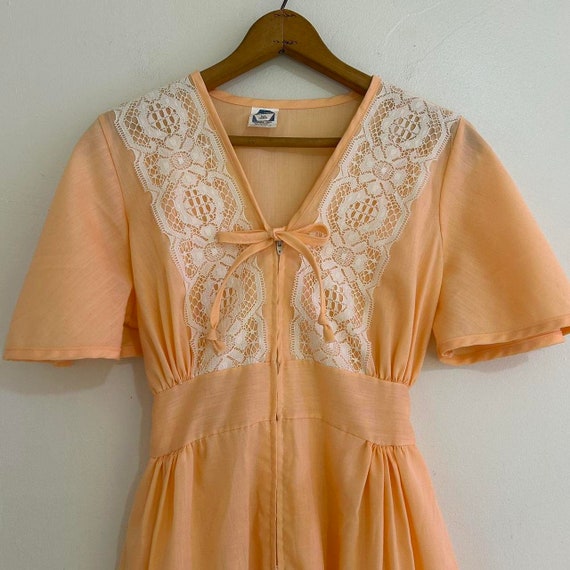 Vintage 60s 70s Creamcycle Prairie Housedress Pei… - image 2