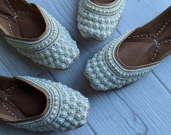 Women&#39;s handmade pearl shoes / flats /wedding shoes / jutti / khussa comfortable and chic