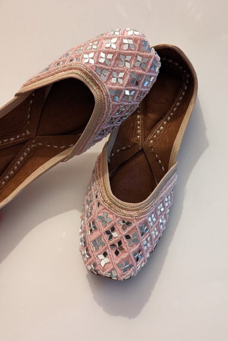 Women's Embroidered Shoes Flats Khussas Jutti Etsy