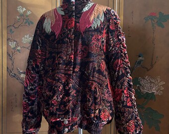 Vintage velvet bomber with bird embroidery at back, size L