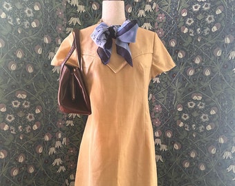Beige linen shift dress, size M