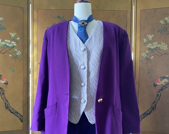 Vintage purple blazer with jewel button by Sasson, size L