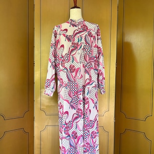 Vintage kamerjas met grafische prints en knopen, maat 8