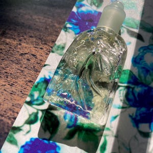 Vintage collectible miniature Fleur d’eau Rochas perfume bottle