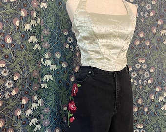 グロリア・ヴァンダービルト作、花の刺繍が施されたヴィンテージデニムのバミューダショーツ、サイズXL