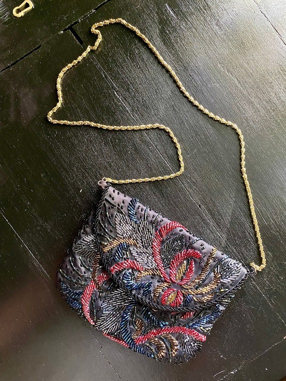 Vintage evening purse in black silk with multicolo