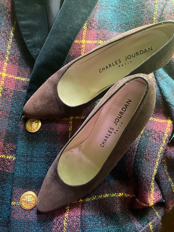 Escarpins Vintage Charles Jourdan En Cuir Daim Vert - Taille 38, Talon >7 Cm, Occasion Très Bon état