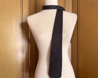 Vintage silk necktie by Oscar de la Renta Couture