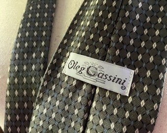 Cravate Pierre Cardin En Soie - Motif Marron Glacé, Vert, Gris - Occasion TBE