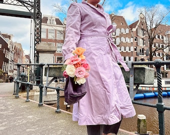 Vintage trench-coat in pale lilac, size 10